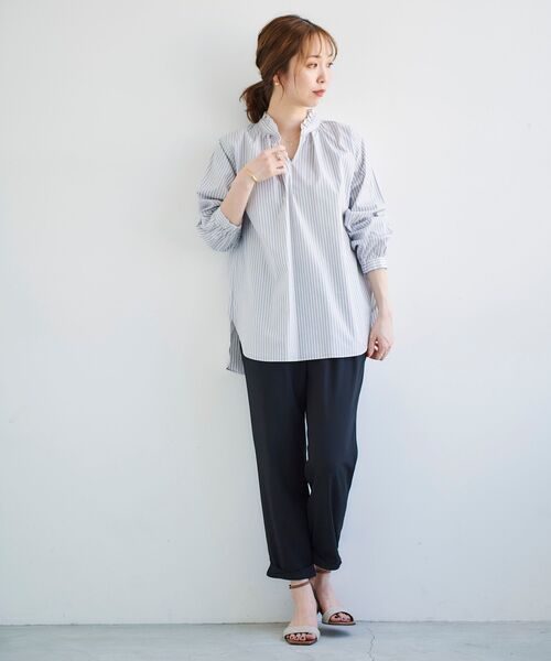 le.coeur blanc（ルクールブラン）の「ツイストヘムイージーテーパードパンツ（その他パンツ・レディース・ベージュ/ラベンダー/ブラック・36/38）」の17枚目の写真