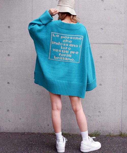 SPIRALGIRL（スパイラルガール）の「バックロゴオーバーニット（ニット/セーター・レディース・ベージュ/レッド/イエロー/グリーン・FREE）」の6枚目の写真