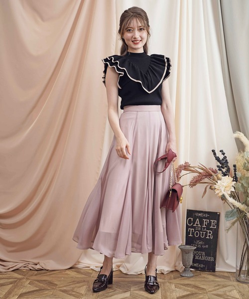 NOELA（ノエラ）の「ハイネックフリルニット（ニット/セーター・レディース・ブラック/オフホワイト/ボルドー・フリー）」の6枚目の写真