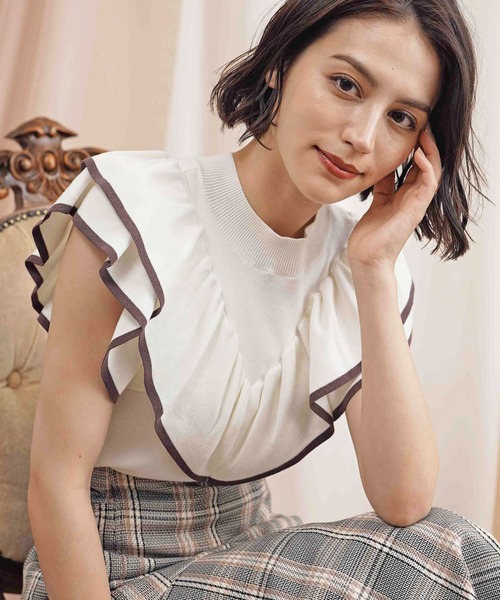 NOELA（ノエラ）の「ハイネックフリルニット（ニット/セーター・レディース・ブラック/オフホワイト/ボルドー・フリー）」の9枚目の写真