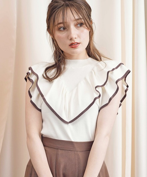 NOELA（ノエラ）の「ハイネックフリルニット（ニット/セーター・レディース・ブラック/オフホワイト/ボルドー・フリー）」の12枚目の写真