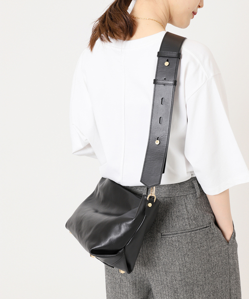 美品 ロリステッラ IENAショルダーバッグ GRACE ブラック レザー IENA（イエナ）の「【LORISTELLA/ロリステッラ】 GRACEショルダー