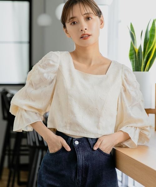 mysty woman（ミスティウーマン）の「袖コンジャガードブラウス 166492