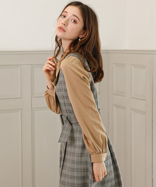 ASTORIA ODIER(アストリアオディール)の「2WAYボウタイブラウス(シャツ/ブラウス・レディース・ピンク/ブラック/ホワイト/キャメル/ベージュ・MEDIUM)」の8枚目の写真
