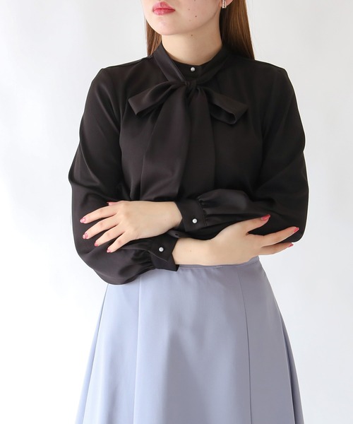 ASTORIA ODIER(アストリアオディール)の「2WAYボウタイブラウス(シャツ/ブラウス・レディース・ピンク/ブラック/ホワイト/キャメル/ベージュ・MEDIUM)」の19枚目の写真