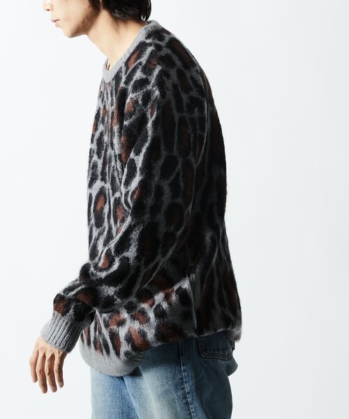 FREAK'S STORE（フリークスストア）の「WEB限定 別注 ビッグシルエット モヘヤタッチ クルーネック シャギーニット/レオパード/チェッカー（ニット/セーター・メンズ・グレー系その他/レオパード/ブラック×レッド/チェック/ブラック×ブルー・SMALL/MEDIUM/LARGE）」の17枚目の写真