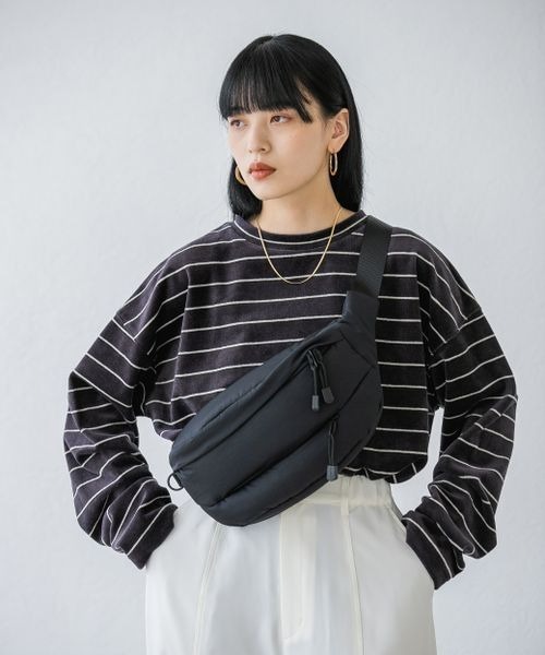 JEANASIS(ジーナシス)の「ナカワタボディBAG/172194(ショルダーバッグ・レディース・ブラック/ブラック系その他/ライトグレー/ブルー/オレンジ・FREE)」の2枚目の写真