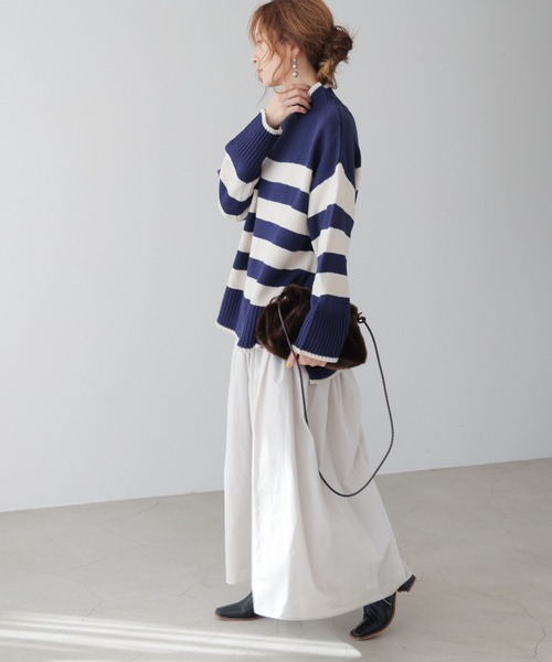 frames RAY CASSIN（フレームスレイカズン）の「WEB限定 ボーダーハイネックニット（ニット/セーター・レディース・ネイビー/キナリ/ブラック系/オフホワイト・FREE）」の12枚目の写真