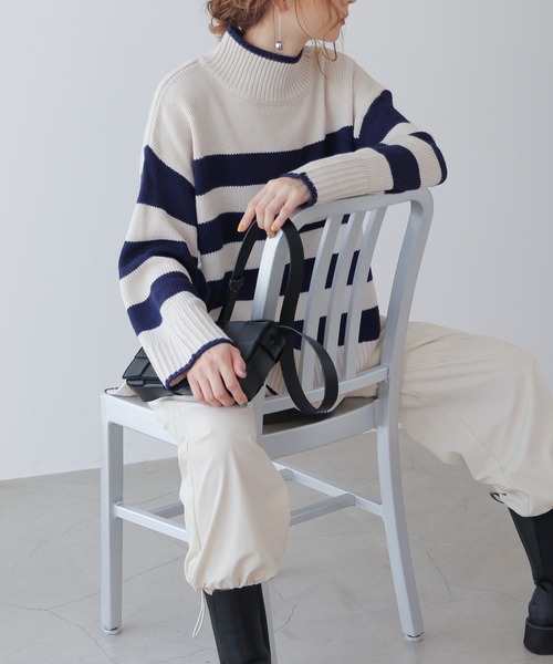 frames RAY CASSIN（フレームスレイカズン）の「WEB限定 ボーダーハイネックニット（ニット/セーター・レディース・ネイビー/キナリ/ブラック系/オフホワイト・FREE）」の22枚目の写真