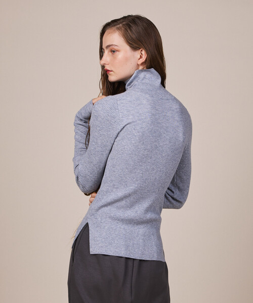 ReNorm（リノーム）の「リブ切替タートルネックニット（ニット/セーター・レディース・ライトグレー/ブラック/オフホワイト・フリー）」の21枚目の写真