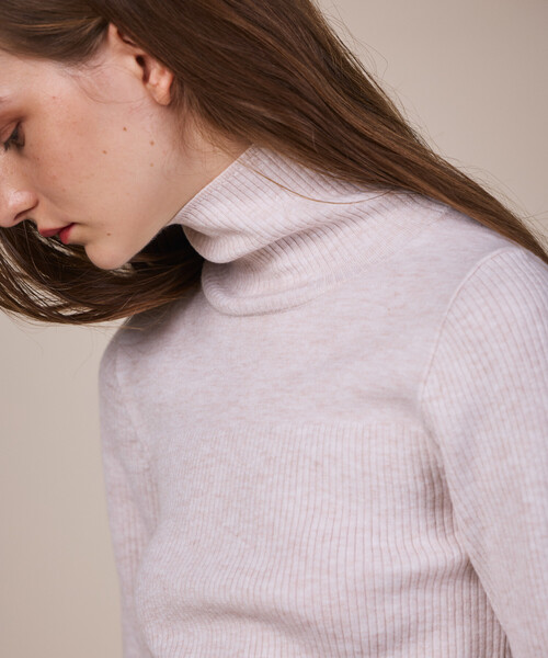 ReNorm（リノーム）の「リブ切替タートルネックニット（ニット/セーター・レディース・ライトグレー/ブラック/オフホワイト・フリー）」の10枚目の写真