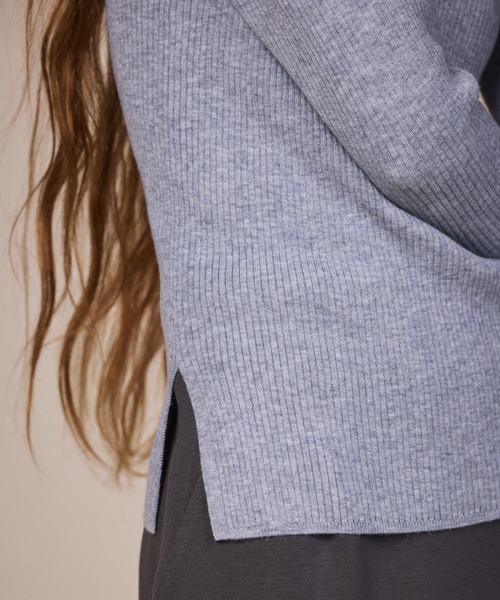 ReNorm（リノーム）の「リブ切替タートルネックニット（ニット/セーター・レディース・ライトグレー/ブラック/オフホワイト・フリー）」の8枚目の写真