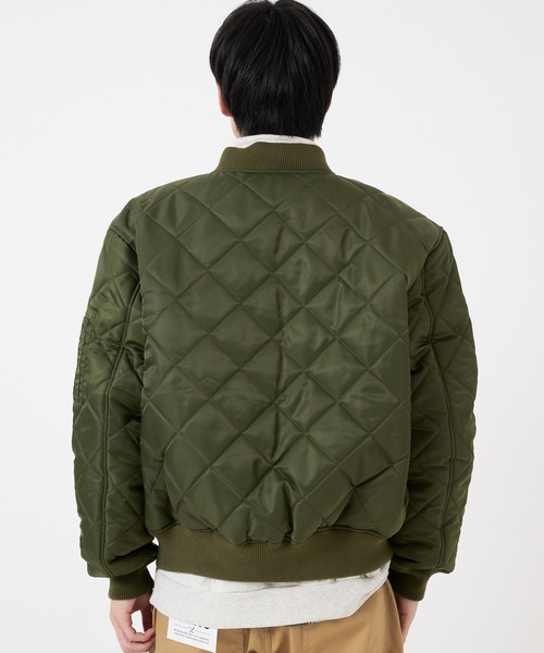 CORISCO(コリスコ)の「ナイロンツイルキルト薄中綿オーバーサイズMA-1(M1)(MA-1・メンズ・オリーブ/ブラック・MEDIUM/LARGE/X-LARGE)」の6枚目の写真