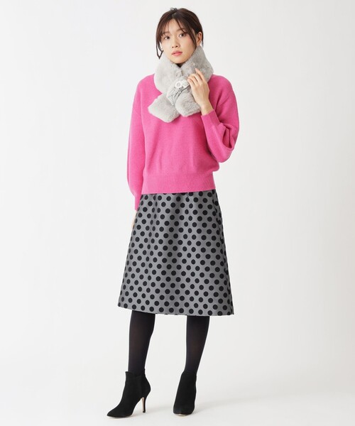 TO BE CHIC（トゥー ビー シック）の「フェイクファーフラワーブローチ