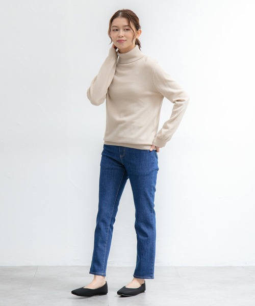 Honeys（ハニーズ）の「デニムスキニー（股下６４ｃｍ）（デニムパンツ・レディース・ライトインディゴブルー/ワンウォッシュ/ブルー/ブラック・SS/S/M/L/LL）」の11枚目の写真