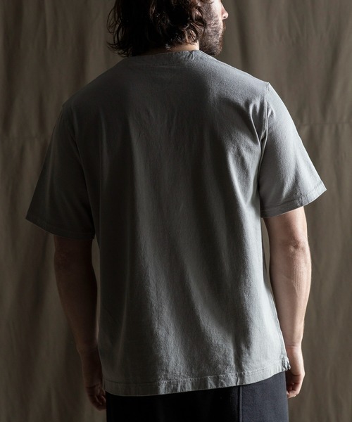 Jackman(ジャックマン)の「Henleyneck T-Shirt(Tシャツ/カットソー・メンズ・グレイッシュブルー/ブルー系その他4/ホワイト/スミクロ/ブラウン系その他2/ライトグレー/ダークネイビー/キナリ/ブラック/ミント/ダークブルー/ブルー系その他2/ネイビー/グレー/ブルー系その他3・LARGE/X-LARGE/MEDIUM/SMALL)」の19枚目の写真