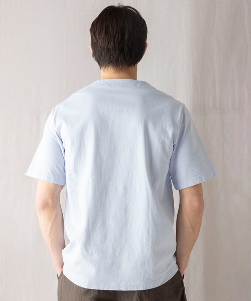 Jackman(ジャックマン)の「Henleyneck T-Shirt(Tシャツ/カットソー・メンズ・グレイッシュブルー/ブルー系その他4/ホワイト/スミクロ/ブラウン系その他2/ライトグレー/ダークネイビー/キナリ/ブラック/ミント/ダークブルー/ブルー系その他2/ネイビー/グレー/ブルー系その他3/ブラック系その他3/クリアブルー・LARGE/X-LARGE/MEDIUM/SMALL)」の19枚目の写真