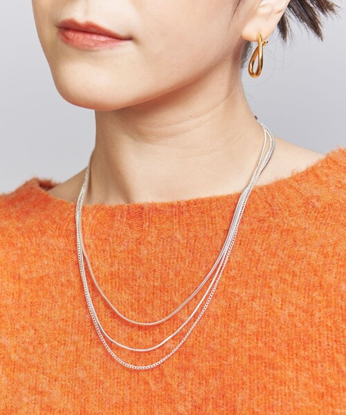 BEAUTY&YOUTH UNITED ARROWS（ビューティーアンドユースユナイテッドアローズ）の「スネーク ミックス チェーン 3連 ネックレス（ネックレス・レディース・シルバー/ゴールド・FREE）」の6枚目の写真