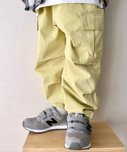 CIAOPANIC TYPY（チャオパニックティピー）の「【KIDS】リップストップカーゴスノーパンツ（カーゴパンツ・キッズ・レモンイエロー/カーキ/ホワイト・S/M/L/XL/XXL）」の3枚目の写真
