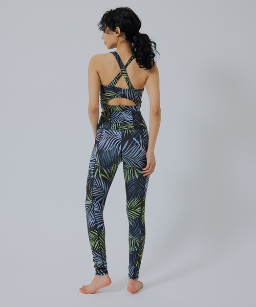 NERGY（ナージー）の「【UV】CREORAリーフ柄ブラトップ（スポーツブラ・レディース・ブラック/ブルー・L/M/S）」の16枚目の写真