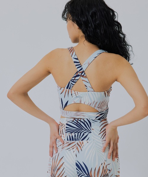 NERGY（ナージー）の「【UV】CREORAリーフ柄ブラトップ（スポーツブラ・レディース・ブラック/ブルー・L/M/S）」の6枚目の写真