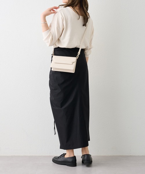 russet(ラシット)の「レザーミニショルダーバッグ(CE-1088)(ショルダーバッグ・レディース・アイボリー/ブラック/グレー系その他・FREE)」の9枚目の写真