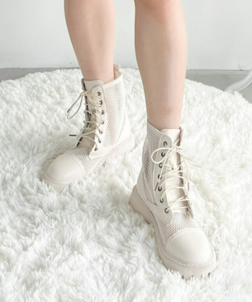 Loueme（ルエム）の「レースアップメッシュブーツ（ブーツ・レディース・ブラック/アイボリー・23.5cm/24.5cm）」の7枚目の写真