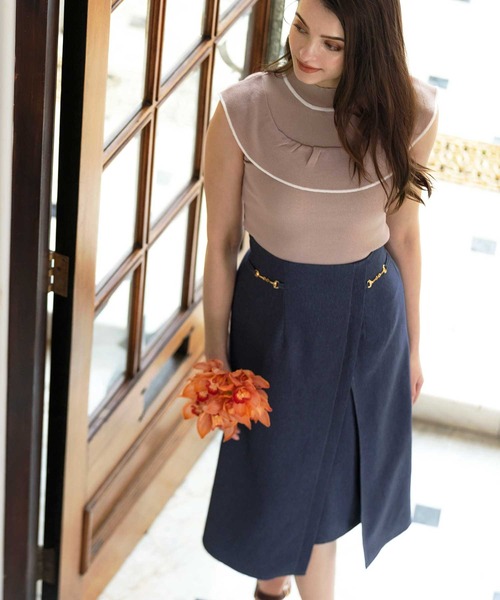 NOELA(ノエラ)の「ビット付スリットタイトスカート(スカート・レディース・ベージュ/ピンク/ダークインディゴブルー・S/M)」の1枚目の写真