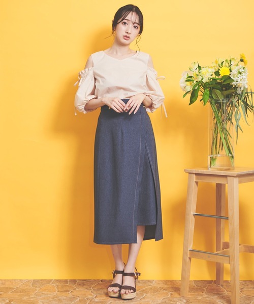 NOELA(ノエラ)の「ビット付スリットタイトスカート(スカート・レディース・ベージュ/ピンク/ダークインディゴブルー・S/M)」の11枚目の写真