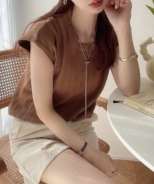 COCOMOMO（ココモモ）の「夏から秋口まで活躍する定番アイテム♪ フレンチスリーブ サマーニット（Tシャツ/カットソー・レディース・ブラウン/ロイヤルブルー/ホワイト/ブラック・FREE）」の6枚目の写真