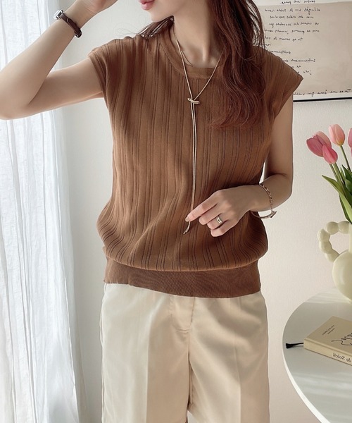 COCOMOMO（ココモモ）の「夏から秋口まで活躍する定番アイテム♪ フレンチスリーブ サマーニット（Tシャツ/カットソー・レディース・ブラウン/ロイヤルブルー/ホワイト/ブラック・FREE）」の7枚目の写真