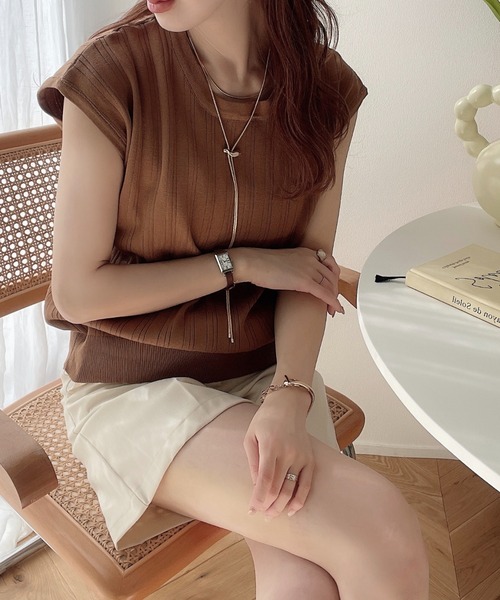 COCOMOMO（ココモモ）の「夏から秋口まで活躍する定番アイテム♪ フレンチスリーブ サマーニット（Tシャツ/カットソー・レディース・ブラウン/ロイヤルブルー/ホワイト/ブラック・FREE）」の10枚目の写真