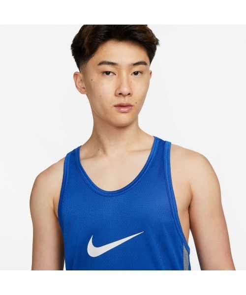 NIKE(ナイキ)の「《NIKEアパレル》ナイキ DF アイコン S/L ジャージ(タンクトップ・メンズ・ブラック/ロイヤルブルー・2XL/L/XS/S/XL/M)」の10枚目の写真