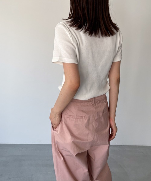 CANAL JEAN（キャナルジーン）の「El mar(エルマール) クルーネックリブ半袖Tシャツ（Tシャツ/カットソー・レディース・ブラック/イエロー/ホワイト・ONE SIZE）」の9枚目の写真