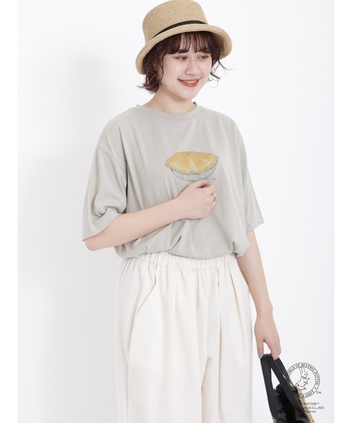 Samansa Mos2(サマンサ モスモス)の「【PETER RABBIT×SamansaMos2】パイ柄Tシャツ(Tシャツ/カットソー・レディース・ブラック/オフホワイト/ベージュ・F)」の4枚目の写真