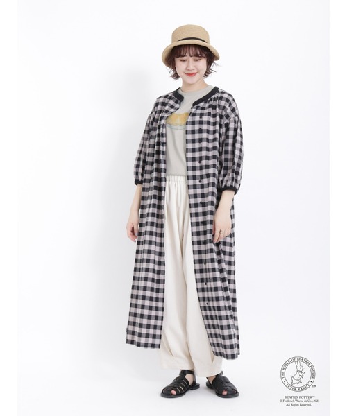 Samansa Mos2(サマンサ モスモス)の「【PETER RABBIT×SamansaMos2】パイ柄Tシャツ(Tシャツ/カットソー・レディース・ブラック/オフホワイト/ベージュ・F)」の22枚目の写真