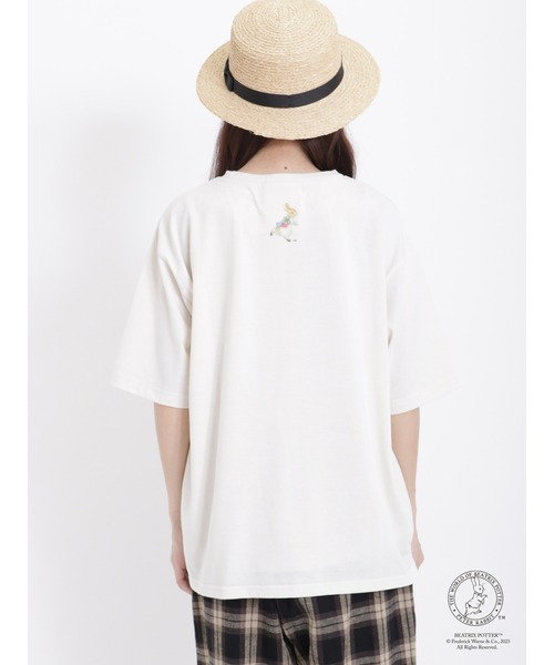 Samansa Mos2(サマンサ モスモス)の「【PETER RABBIT×SamansaMos2】パイ柄Tシャツ(Tシャツ/カットソー・レディース・ブラック/オフホワイト/ベージュ・F)」の19枚目の写真