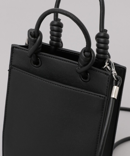 A part by(アパートバイ)の「2SETスクエアショルダーバッグ(ショルダーバッグ・レディース・ブラック/アイボリー/ベージュ・FREE)」の16枚目の写真