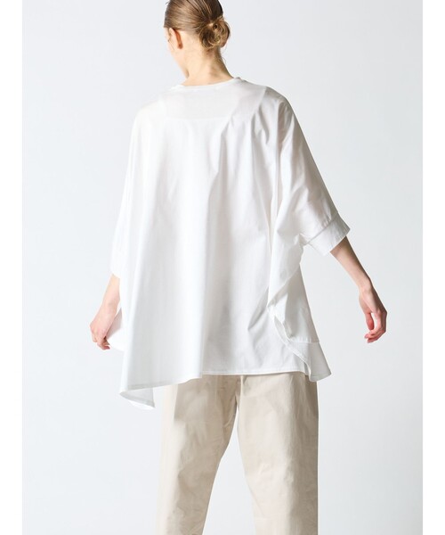mizuiroind(ミズイロインド)の「mizuiro ind ワイドコクーンT(Tシャツ/カットソー・レディース・オフホワイト/ブラック/チャコールグレー/ネイビー・FREE)」の10枚目の写真