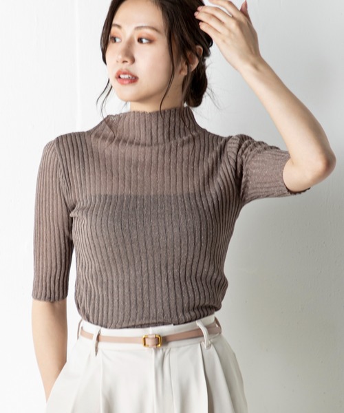 MILLION CARATS(ミリオンカラッツ)の「ラメのきらめきがコーデに華やかさをプラスする5分袖シアーニットプルオーバー(ニット/セーター・レディース・ブラック/ブラウン/グレー/オフホワイト・FREE)」の4枚目の写真