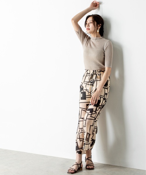 MILLION CARATS(ミリオンカラッツ)の「ラメのきらめきがコーデに華やかさをプラスする5分袖シアーニットプルオーバー(ニット/セーター・レディース・ブラック/ブラウン/グレー/オフホワイト・FREE)」の14枚目の写真