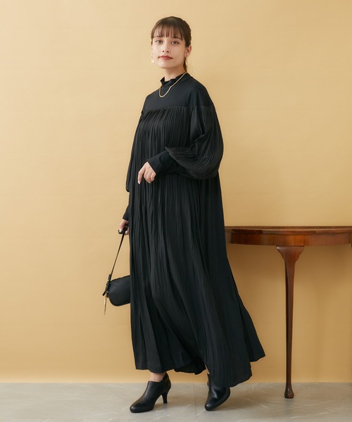 LUGIVA（ルギヴァ）の「LUGIVa プリーツワンピース（ワンピース・レディース・ブラック・FREE）」の11枚目の写真