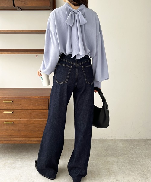 GeeRA(ジーラ)の「オンオフ着られる!前後2wayリボンボウタイブラウス(シャツ/ブラウス・レディース・ブルー/ブラック系その他/ブラック/アイボリー/ホワイト/ピンクベージュ/ベージュ・LARGE/MEDIUM/SMALL/X-LARGE)」の10枚目の写真