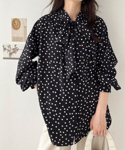 GeeRA(ジーラ)の「オンオフ着られる!前後2wayリボンボウタイブラウス(シャツ/ブラウス・レディース・ブルー/ブラック系その他/ブラック/アイボリー/ホワイト/ピンクベージュ/ベージュ・LARGE/MEDIUM/SMALL/X-LARGE)」の21枚目の写真