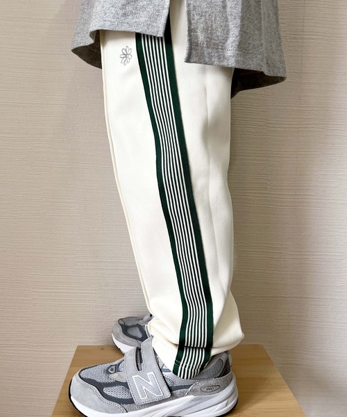 CIAOPANIC TYPY（チャオパニックティピー）の「【KIDS】ダンボールニットライントラックパンツ（その他パンツ・キッズ・ブラック/ブラウン/アイボリー・S/M/L/XL/XXL）」の21枚目の写真