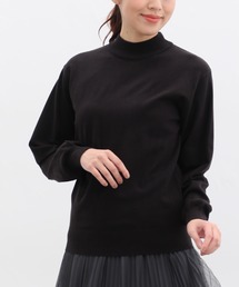 ヒアルロン酸ハイネックニット