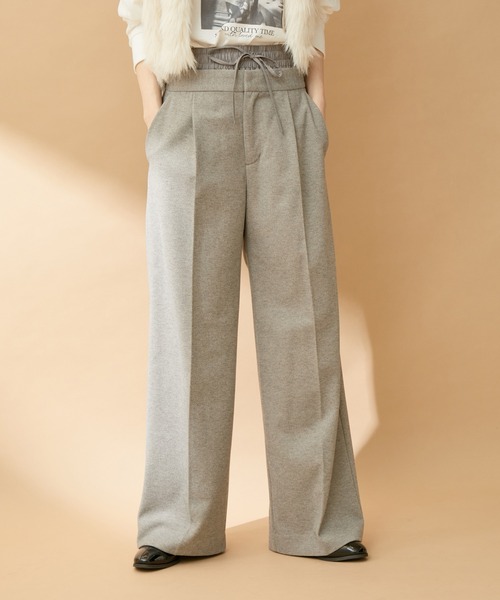 VIS（ビス）の「【洗える】ダブルウエストワイドパンツ（スラックス・レディース・チャコールグレー/グレー/ベージュ系その他3・S/M/L）」の11枚目の写真
