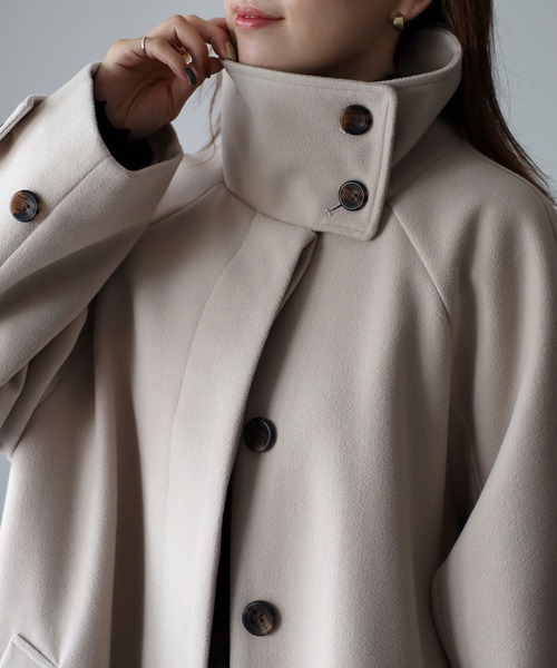 Riberry（リベリー）の「スタンドカラーラグランロングコート（ステンカラーコート・レディース・アイボリー/ブラック/グレイッシュベージュ/モカ・MEDIUM）」の9枚目の写真