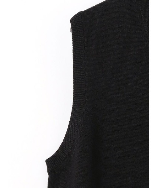 TRANS CONTINENTS（トランスコンチネンツ）の「TRANS CONTINENTS　BIZニット　Vネックベスト　ブラック/グレー/ネイビー（ベスト・メンズ・チャコールグレー/ブラック/ネイビー・L/M/LL）」の17枚目の写真
