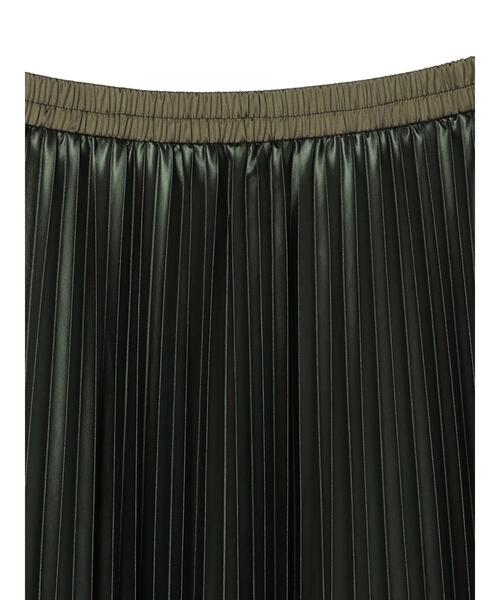 YECCA VECCA（イェッカヴェッカ）の「レザーライクプリーツスカート（スカート・レディース・ブルー/ブラック/カーキ・FREE）」の22枚目の写真